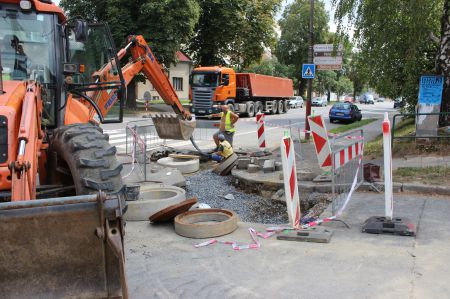 Oprava kanalizace ul. Eduarda Světlíka